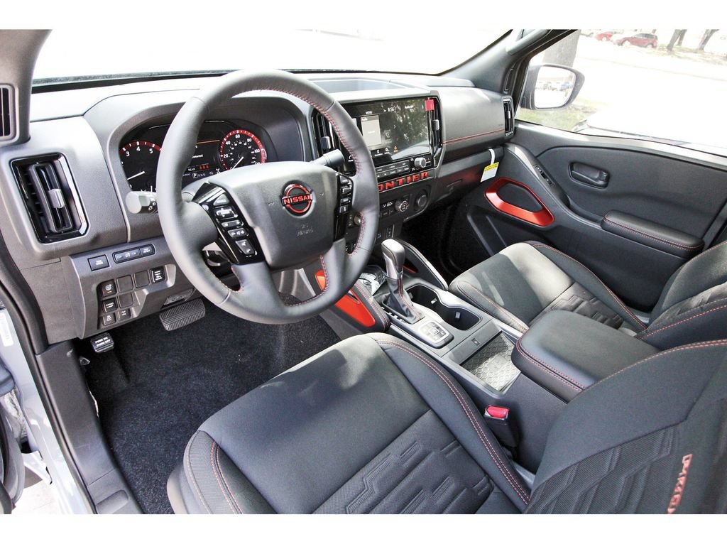 New 2026 Nissan Frontier PRO-4X w/ Pro-4x Convenience Package AWD/4WD image 12