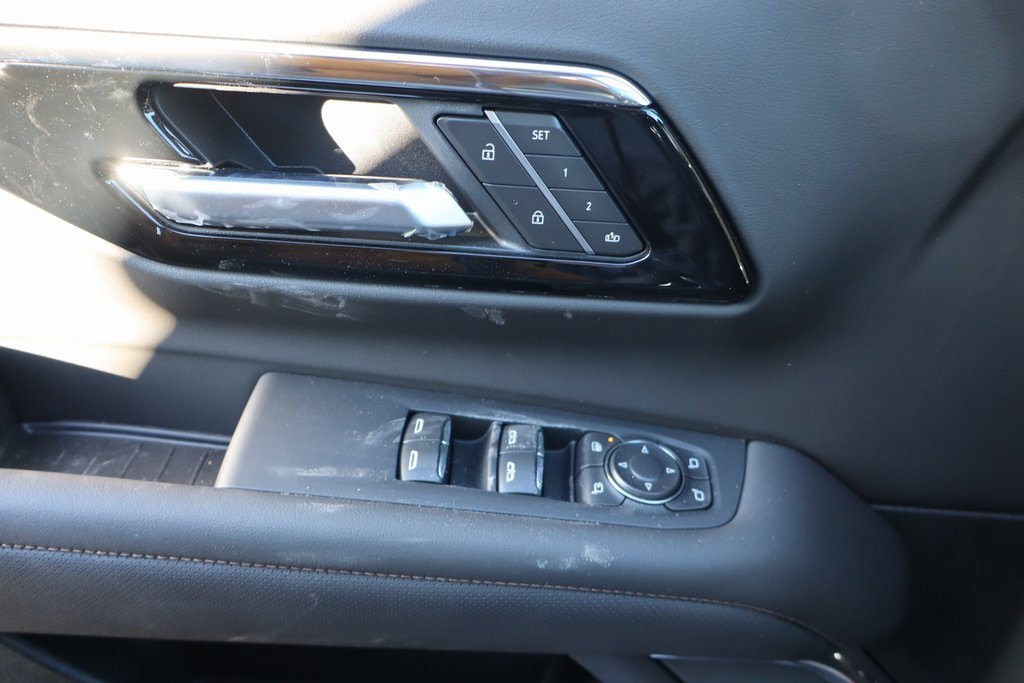 New 2026 Chevrolet Suburban High Country image 14