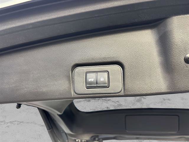 Certified 2023 Nissan Rogue SL image 15