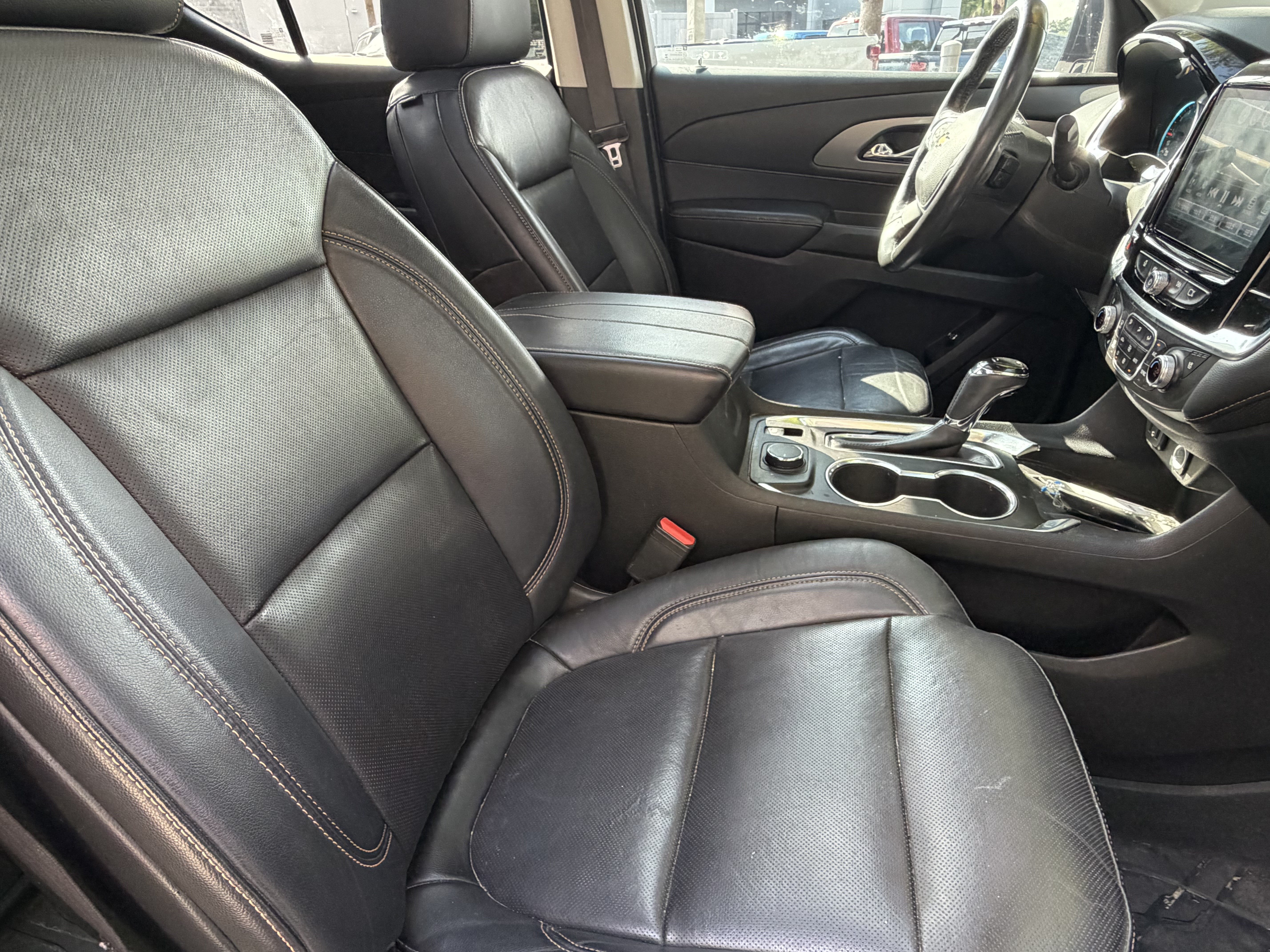 Used 2018 Chevrolet Traverse Premier w/ Redline Edition FWD image 46