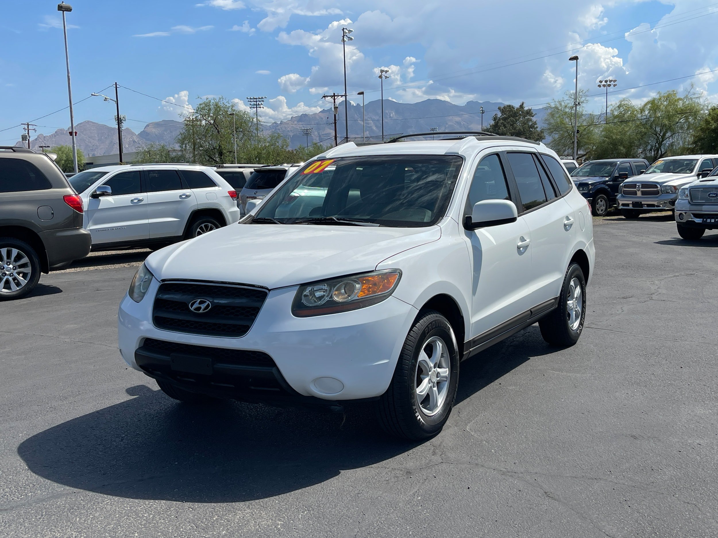 Used 2007 Hyundai Santa Fe GLS FWD image 1