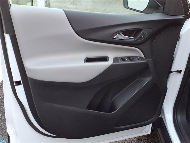 Certified 2024 Chevrolet Equinox LS image 9