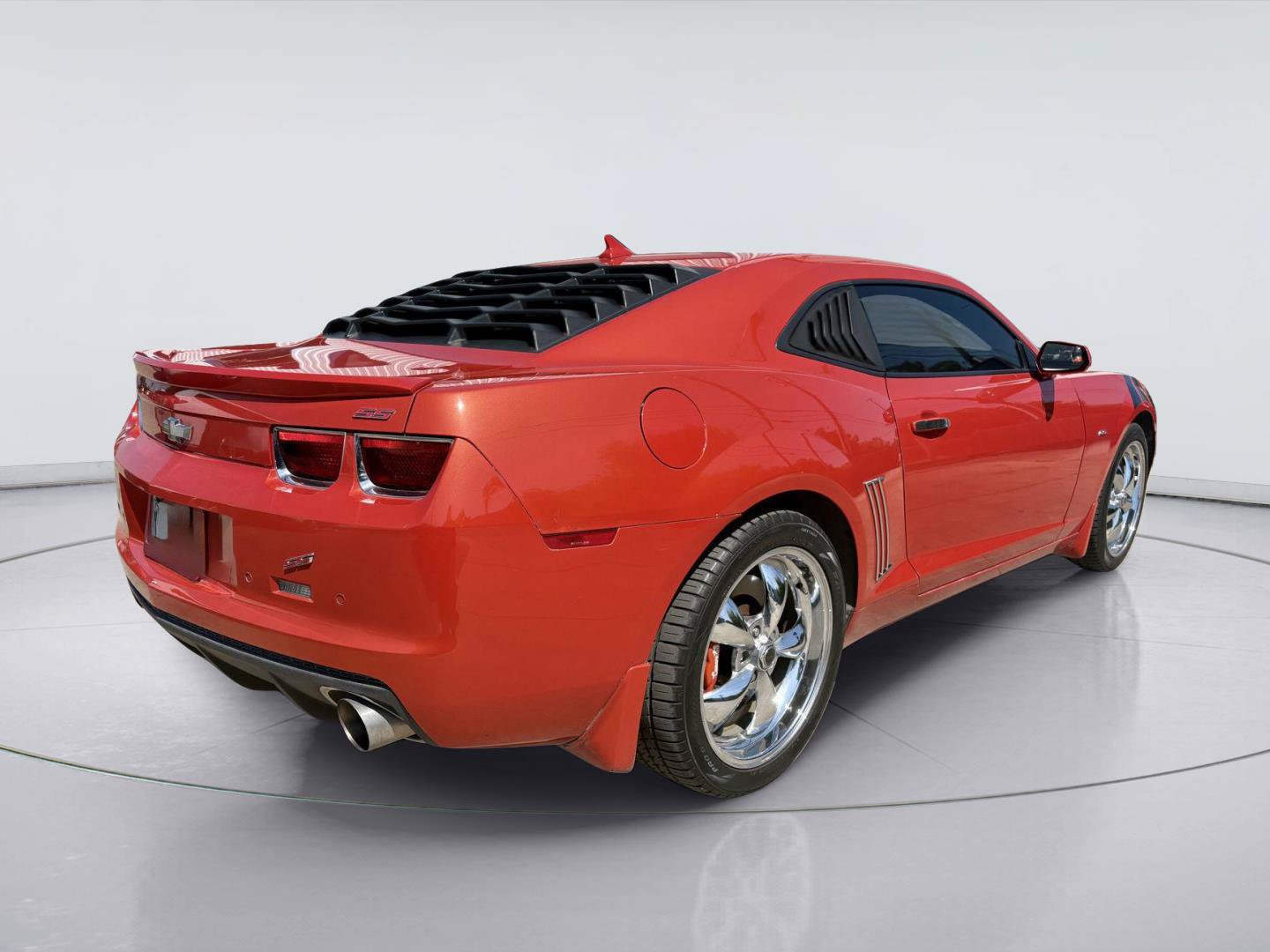 Used 2012 Chevrolet Camaro SS w/ RS Package RWD image 5