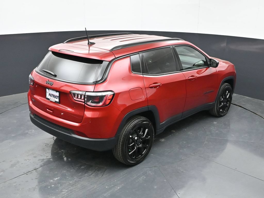 New 2026 Jeep Compass Latitude AWD/4WD image 37
