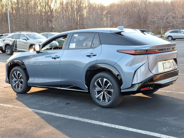 Used 2024 Lexus RZ 450e Premium image 3
