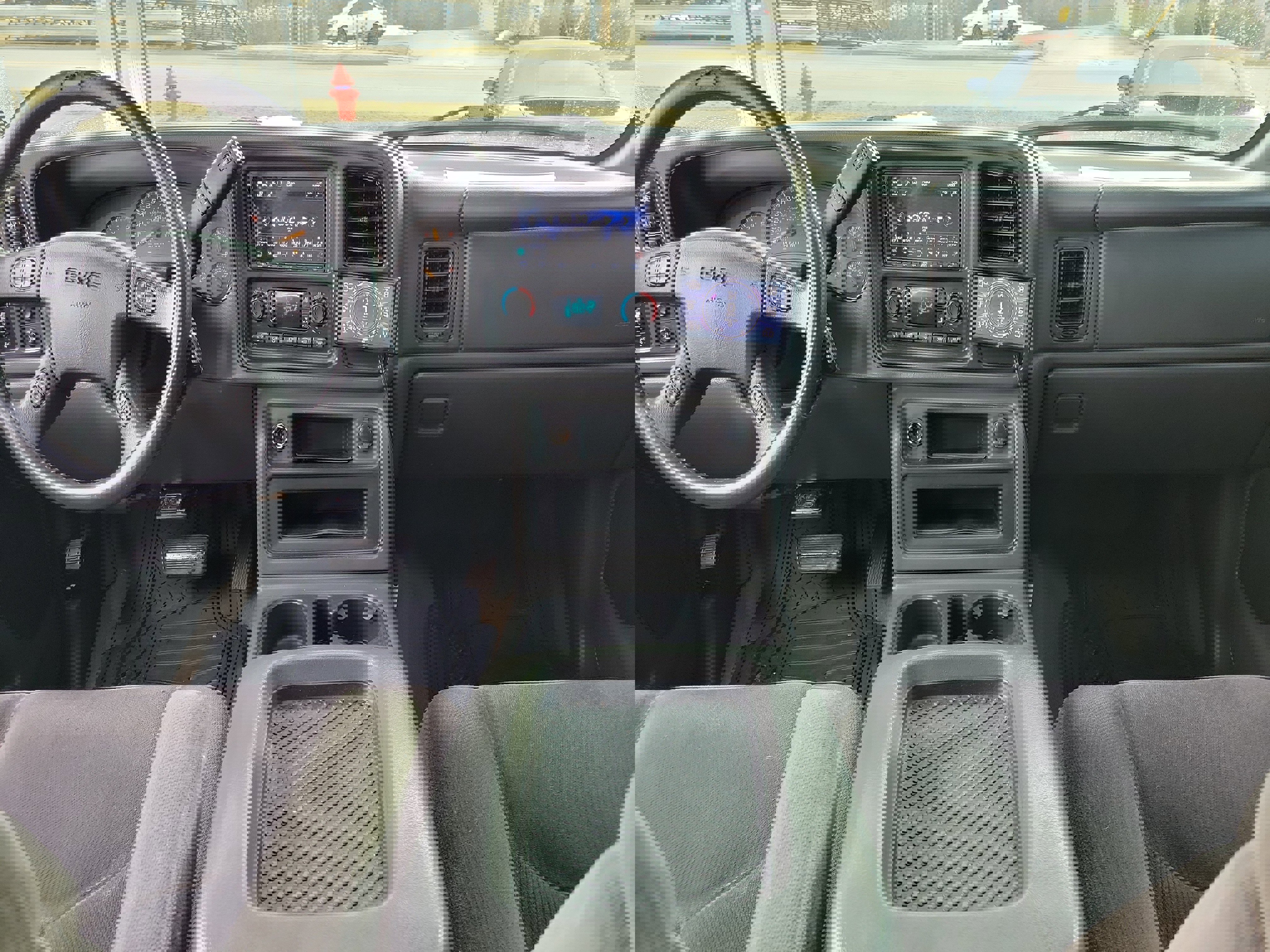 Used 2007 GMC Sierra 2500 SLE w/ Heavy-Duty Power Package image 9