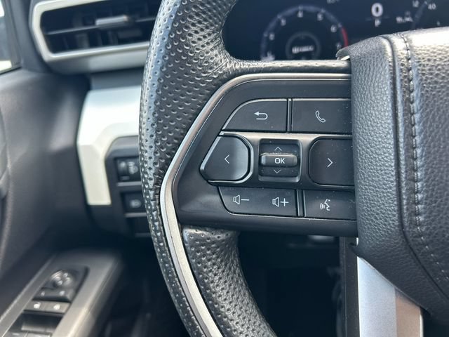 Used 2024 Toyota Tacoma TRD Off-Road AWD/4WD image 29