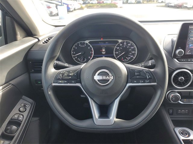 Used 2025 Nissan Sentra SV image 25