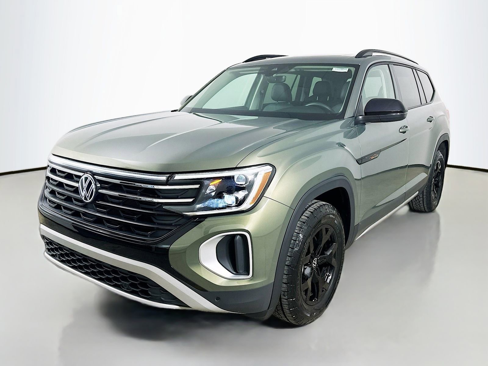Used 2025 Volkswagen Atlas Peak Edition SE
