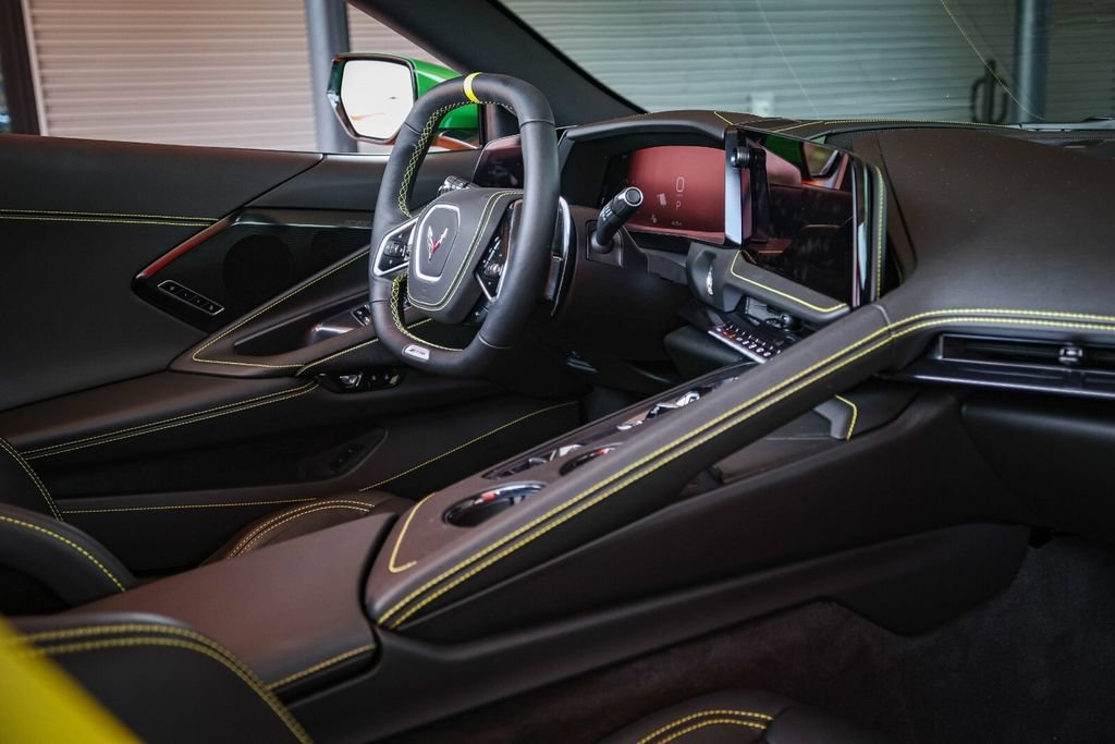 Used 2026 Chevrolet Corvette Z06 w/ Stealth Interior Trim Package RWD image 44
