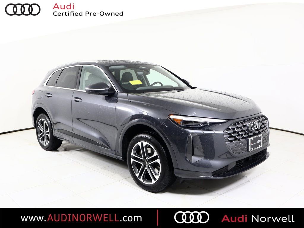 Certified 2025 Audi Q5 Premium Plus w/ Premium Plus image 1