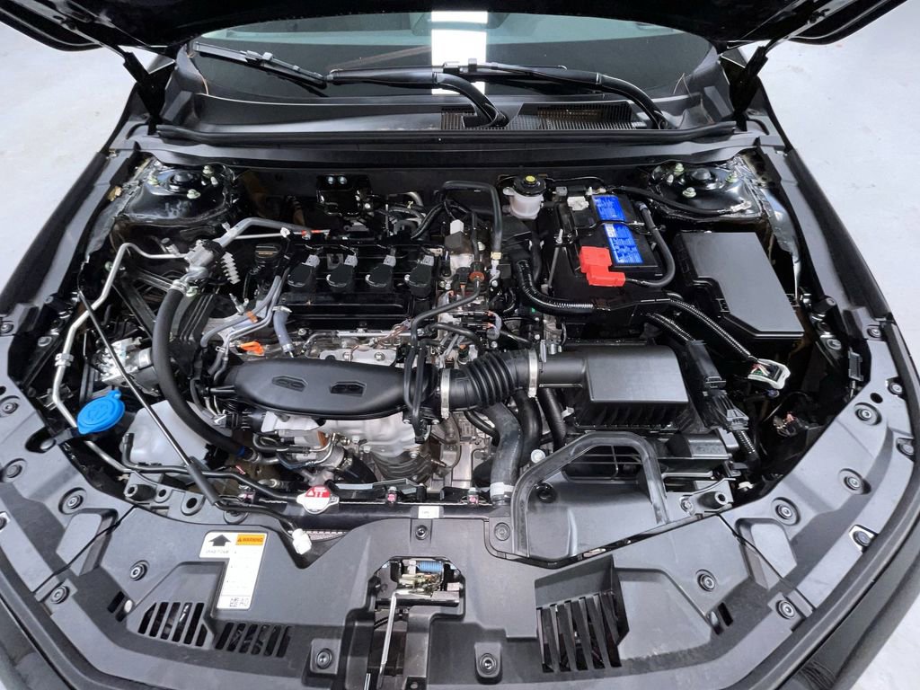 Used 2025 Honda Accord LX image 18