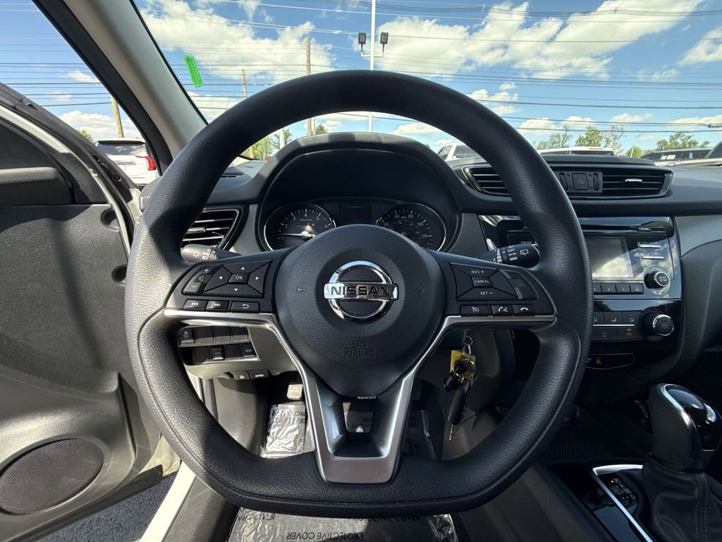 Used 2018 Nissan Rogue Sport S AWD/4WD image 14
