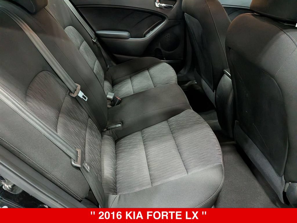 Used 2016 Kia Forte LX FWD image 28
