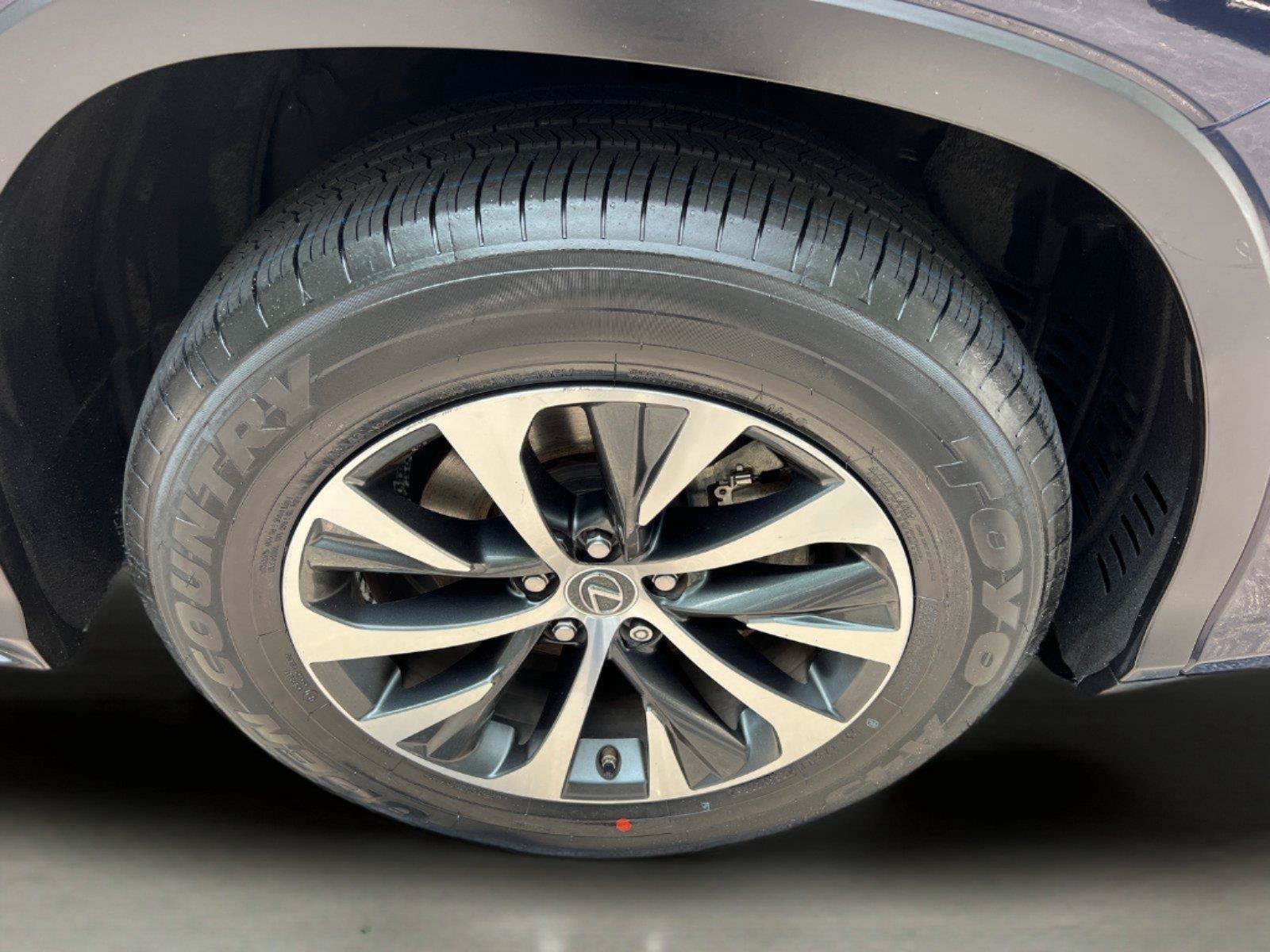Used 2020 Lexus RX 350 AWD w/ Premium Package image 12