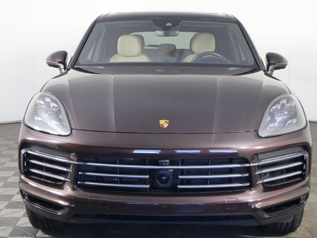 Used 2022 Porsche Cayenne image 16