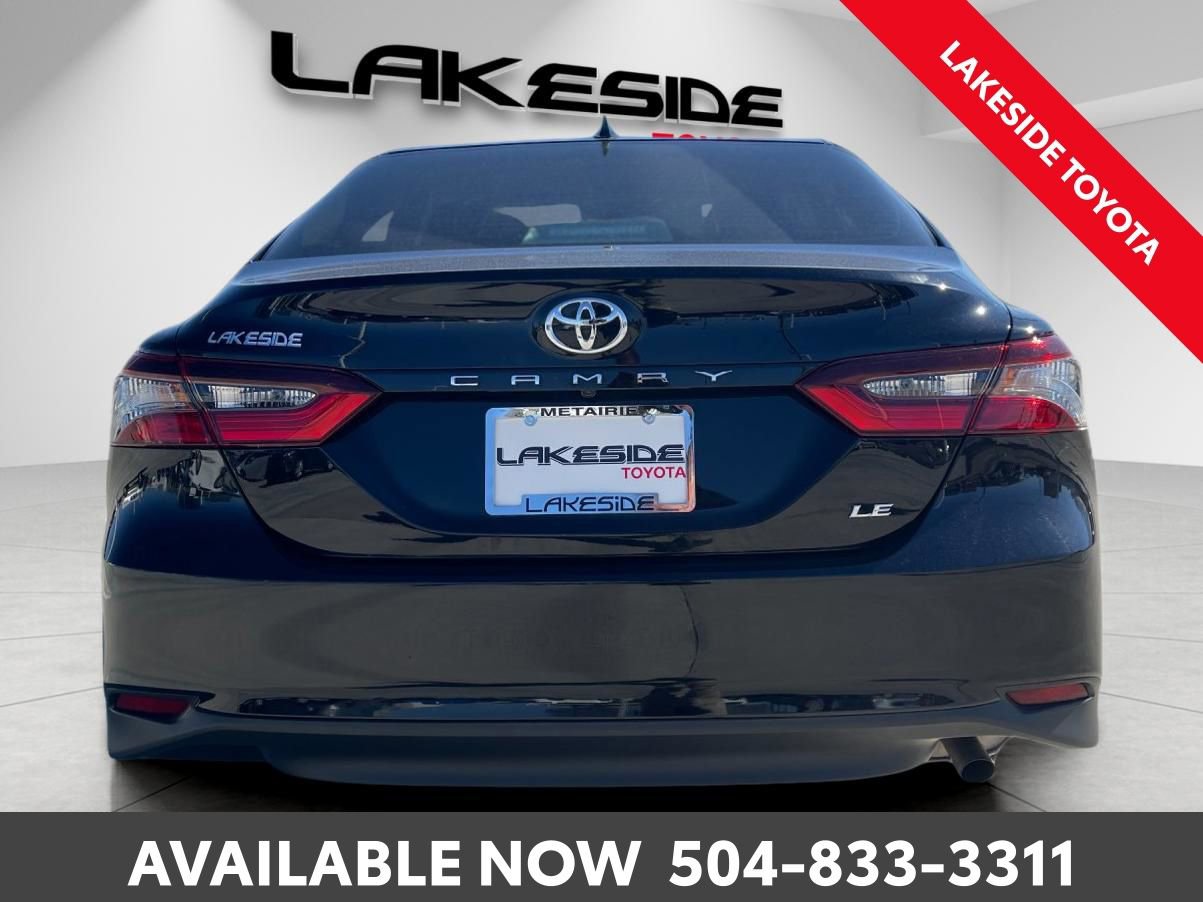 Used 2023 Toyota Camry LE image 5