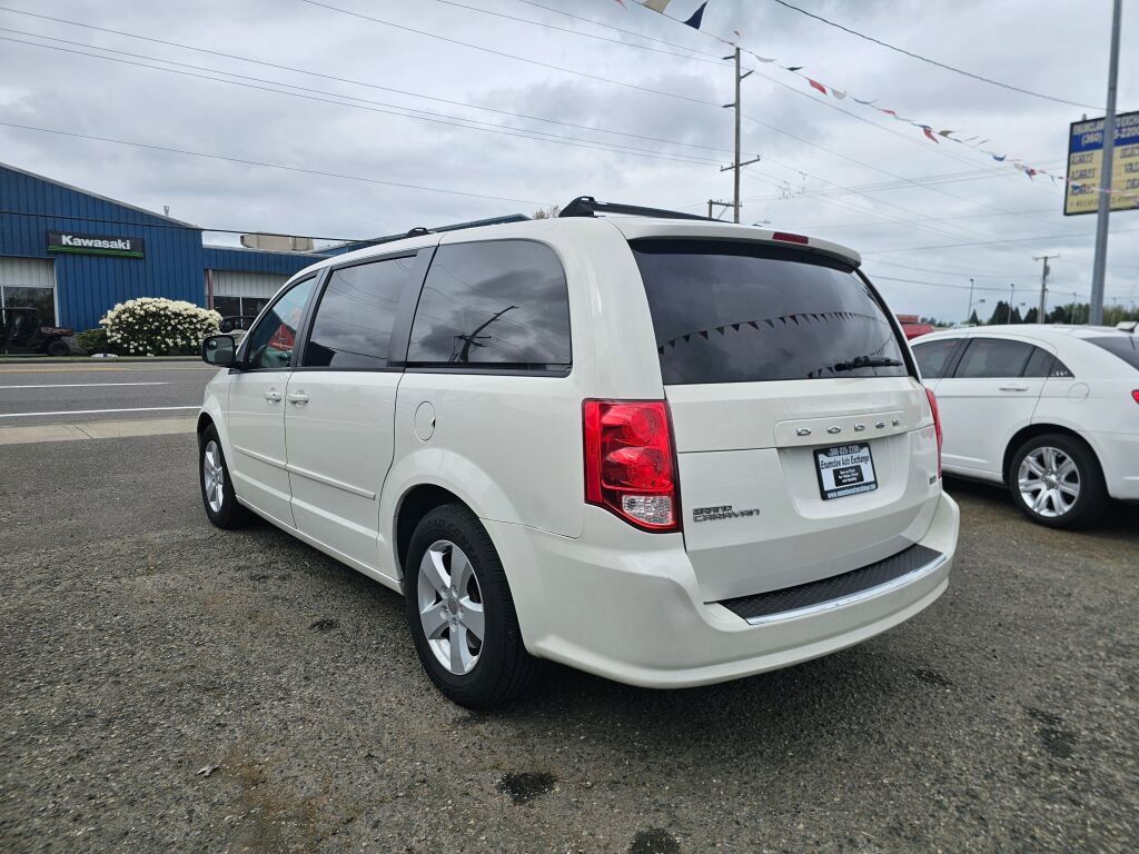 Used 2013 Dodge Grand Caravan SE FWD image 5