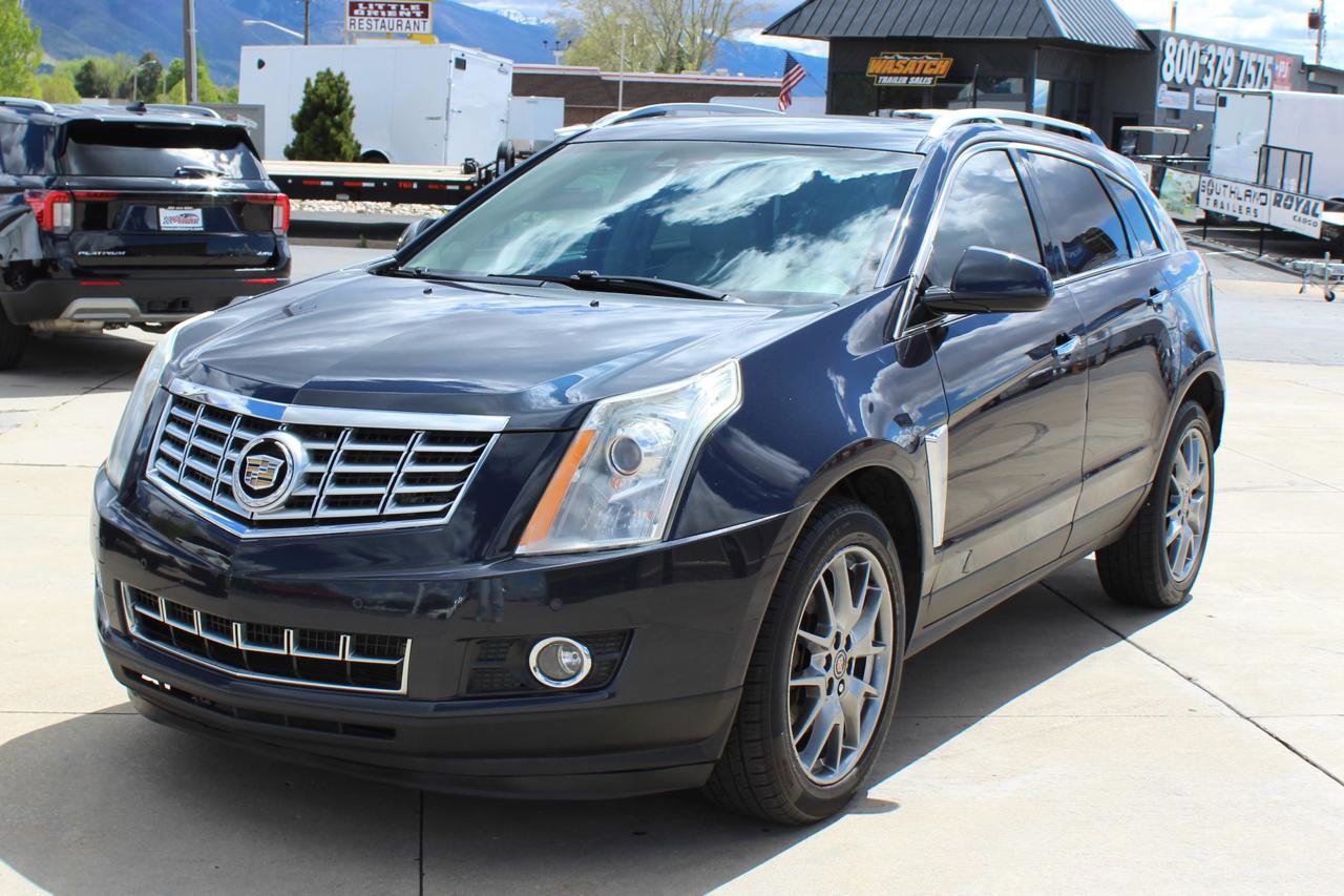 Used 2015 Cadillac SRX Premium FWD image 2