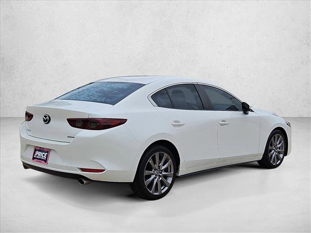 Used 2020 MAZDA MAZDA3 Sedan w/ Select Package image 5