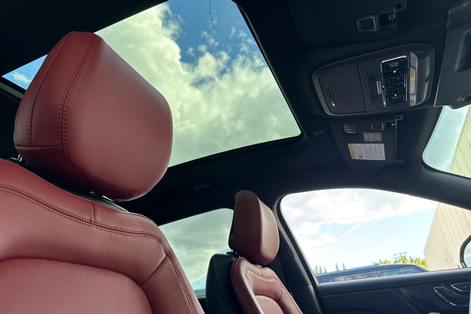 Used 2025 Lincoln Corsair Grand Touring w/ Equipment Group 302A image 16