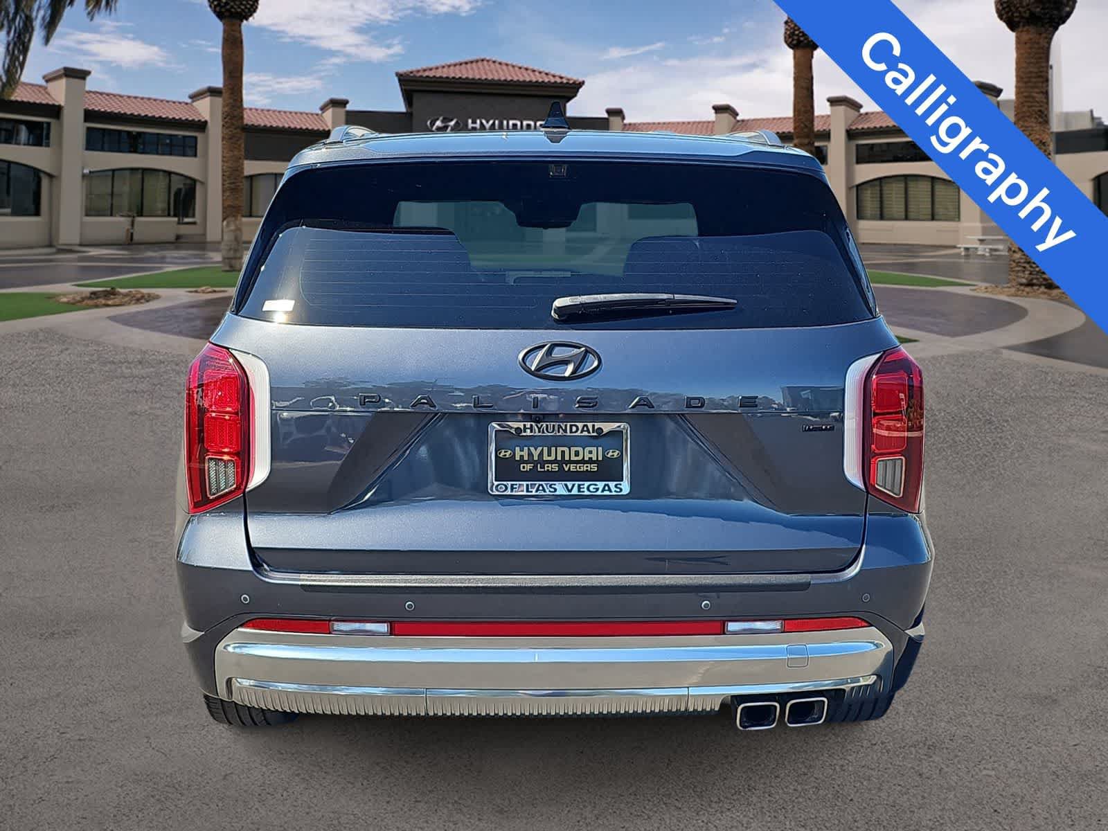Certified 2024 Hyundai Palisade Calligraphy AWD/4WD image 7