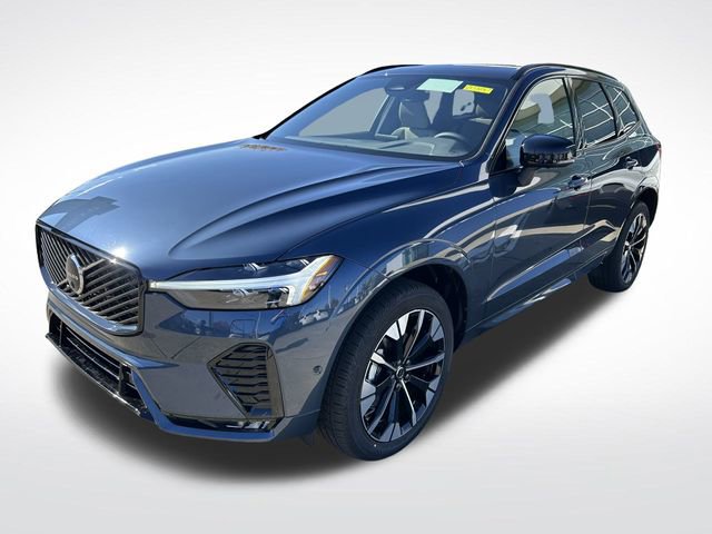 New 2026 Volvo XC60 B5 Plus w/ Climate Package image 4