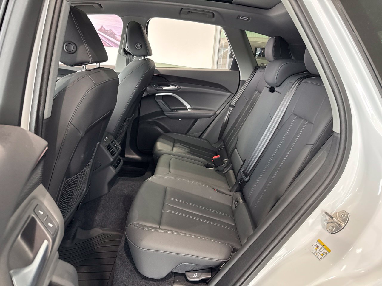 Used 2025 Audi Q5 Premium AWD/4WD image 37