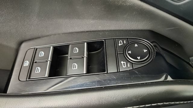 Used 2024 MAZDA CX-30 AWD 2.5 S w/ Select Sport Pkg image 10