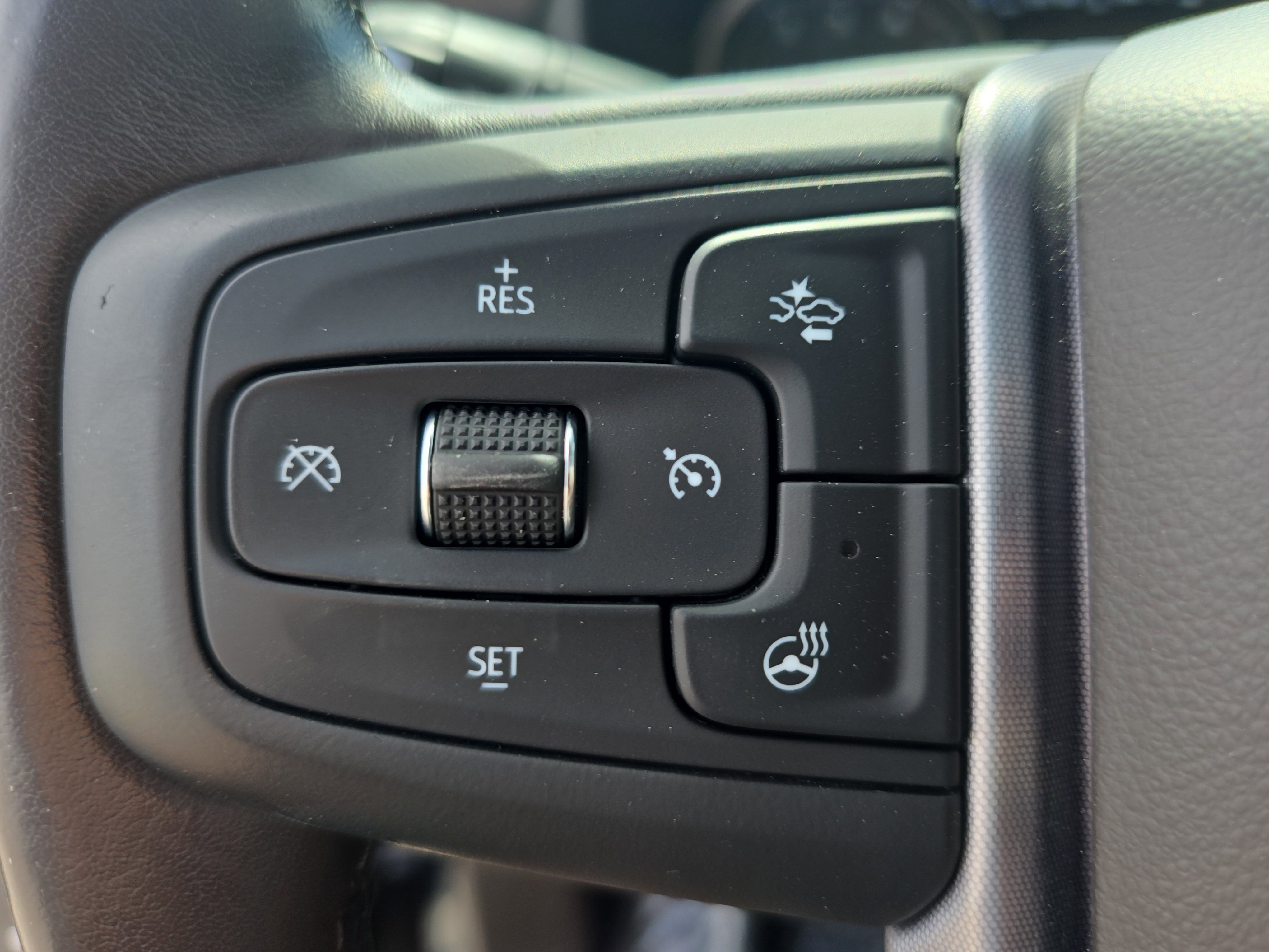 Used 2021 GMC Yukon SLT w/ SLT Luxury Plus Package AWD/4WD image 18