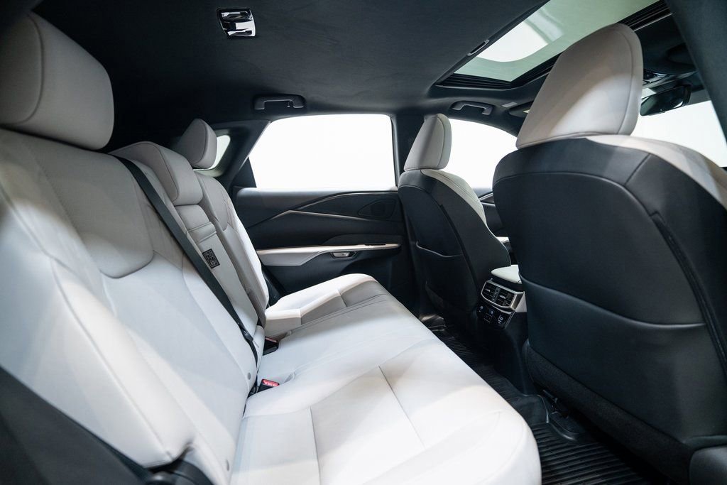 Used 2024 Lexus RX 350h image 38