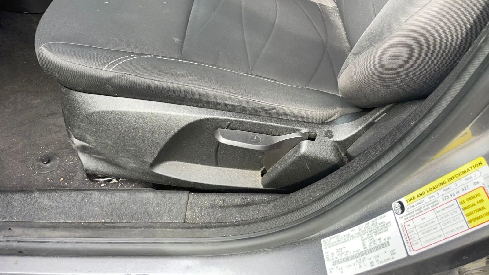 Used 2014 Ford Fiesta SE FWD image 6