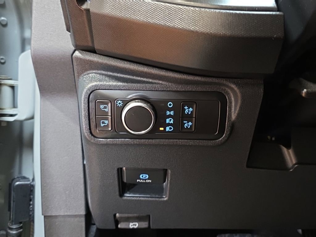Used 2021 Ford Bronco First Edition AWD/4WD image 32