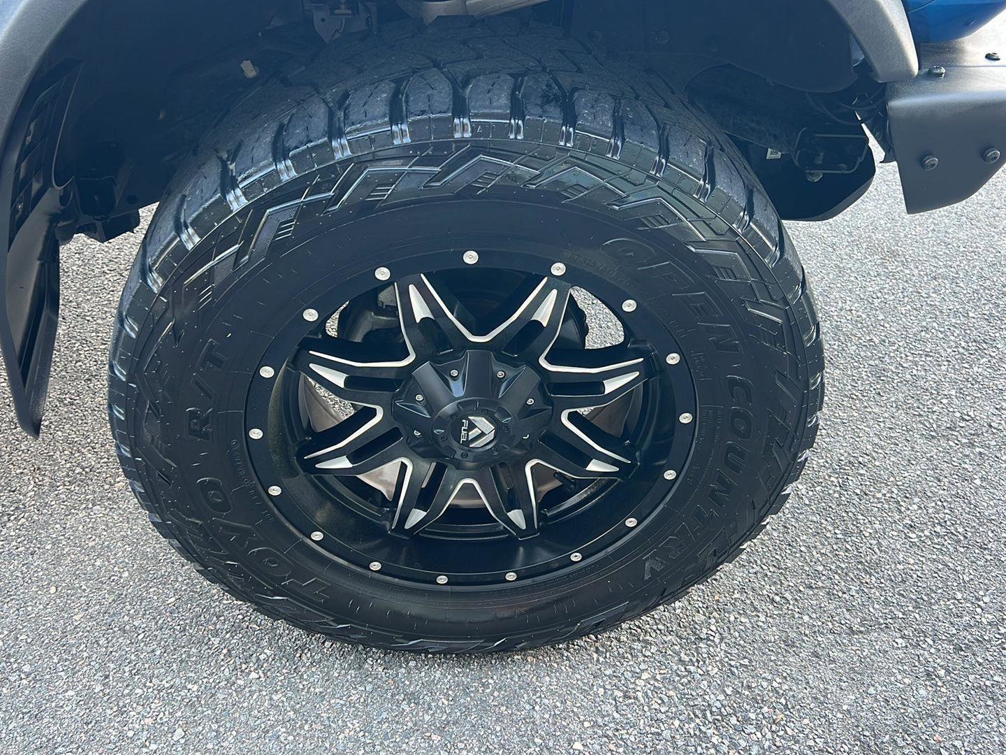 Used 2022 Ford Bronco Black Diamond w/ Sasquatch Package image 41