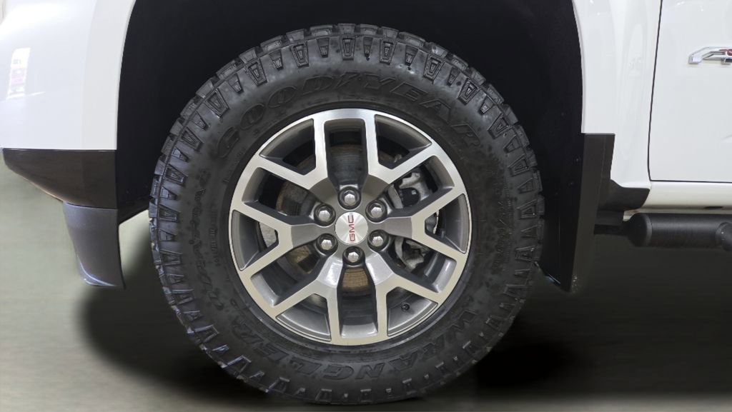 Used 2022 GMC Canyon AT4 w/ Trailering Package image 33