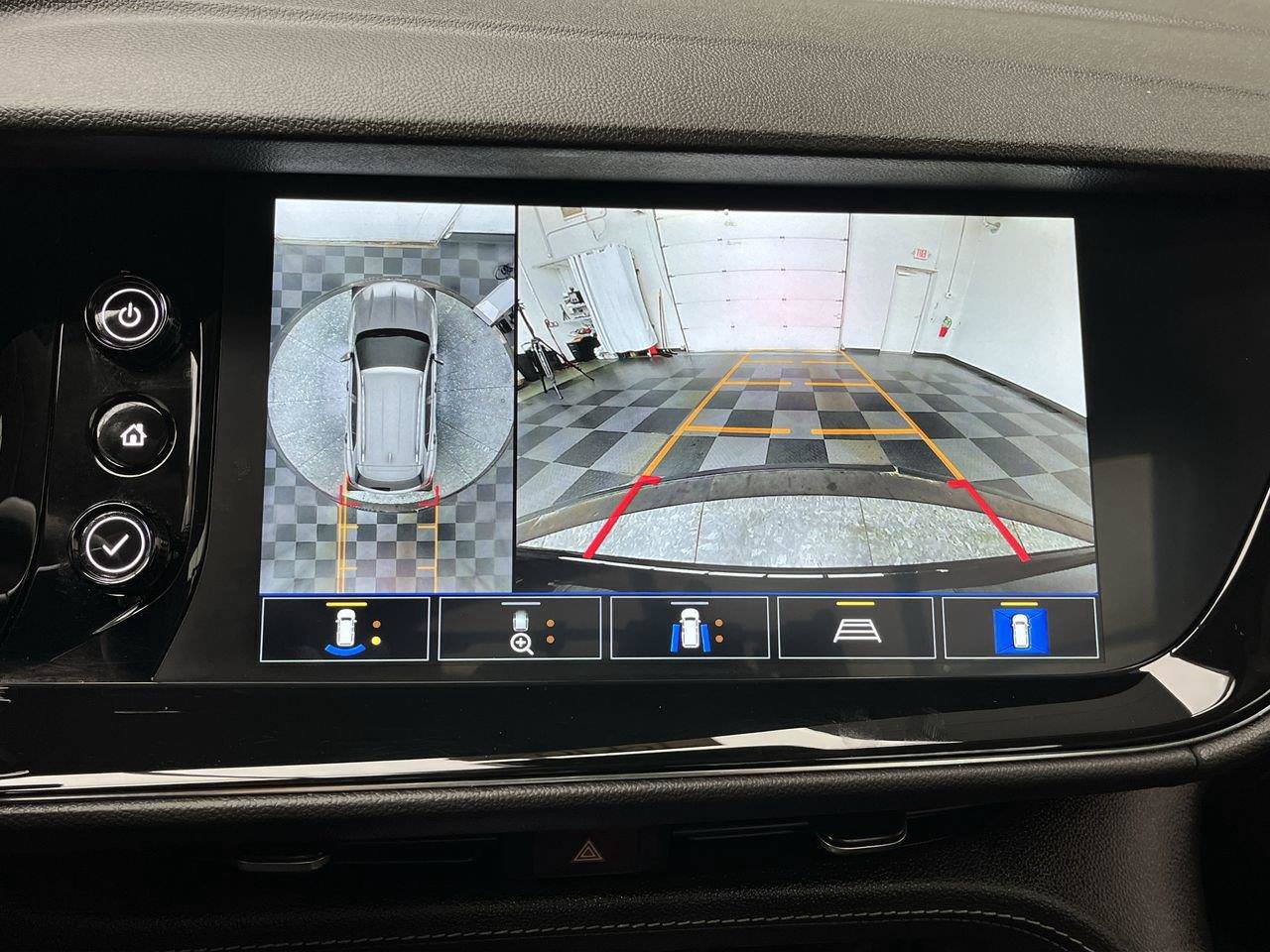 Certified 2023 Buick Envision Avenir AWD/4WD image 5