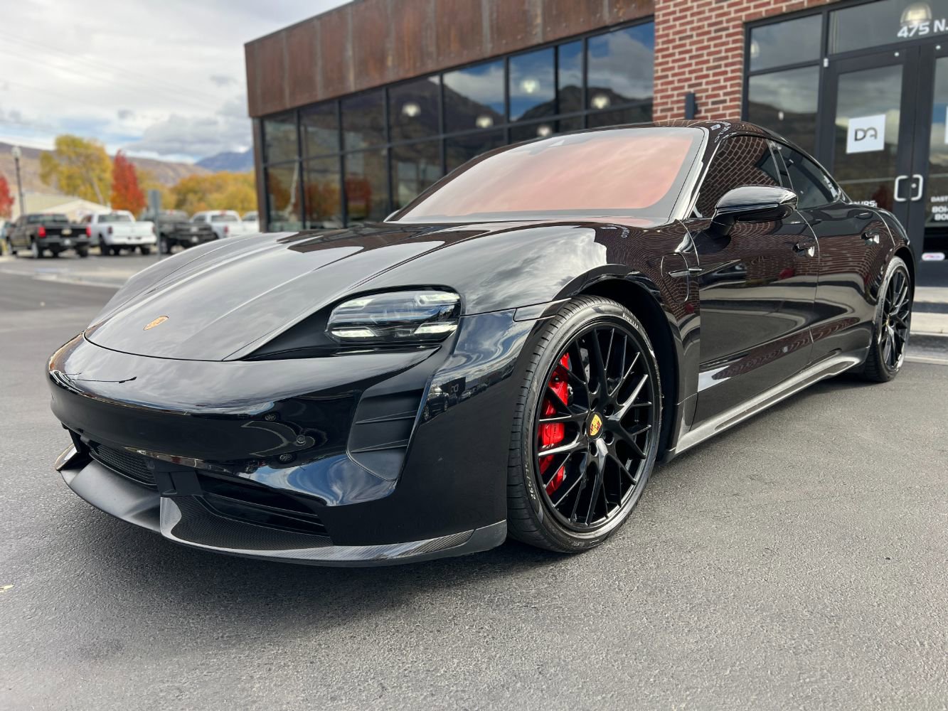 Used 2021 Porsche Taycan Turbo S image 8