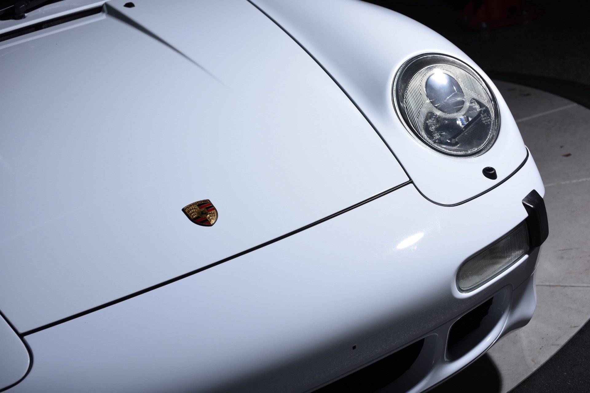 Used 1998 Porsche 911 Carrera S image 29