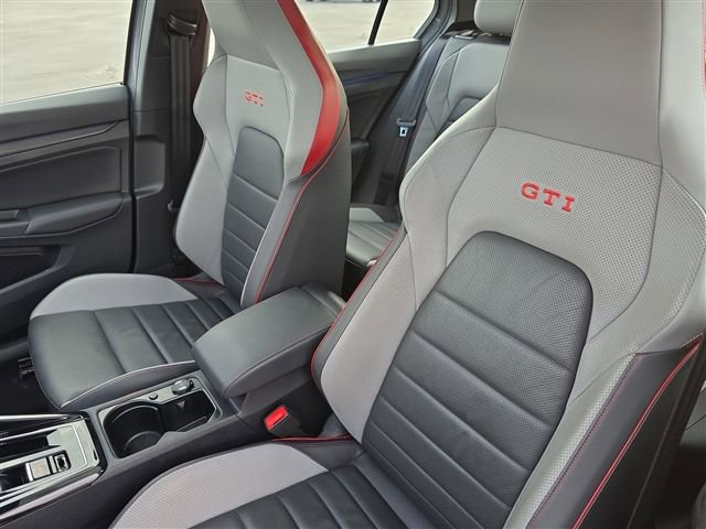 Used 2024 Volkswagen GTI Autobahn FWD image 17