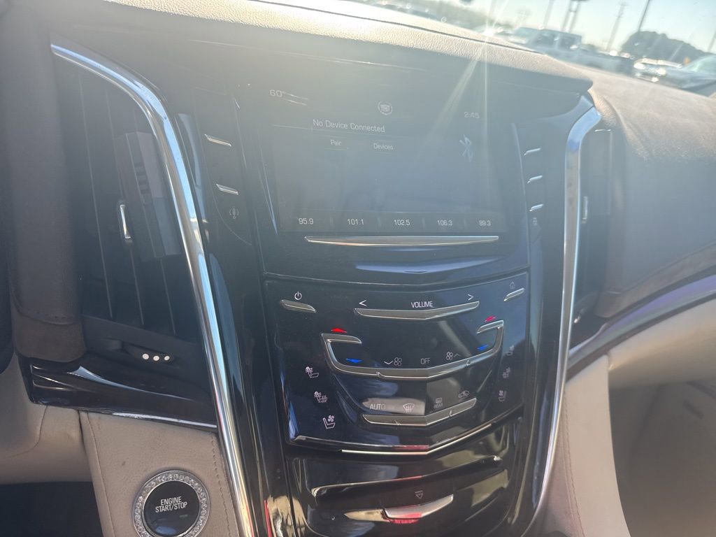 Used 2015 Cadillac Escalade ESV Luxury image 13