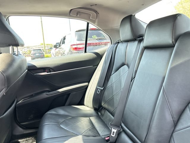Used 2018 Toyota Camry XLE w/ Audio Package FWD image 18