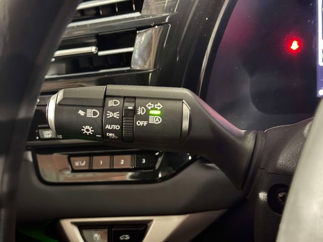 Used 2024 Lexus RX 350 Premium w/ Accessory Package (Z1) image 29