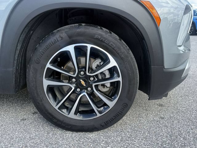 Used 2025 Chevrolet TrailBlazer LT w/ Driver Confidence Package FWD image 10