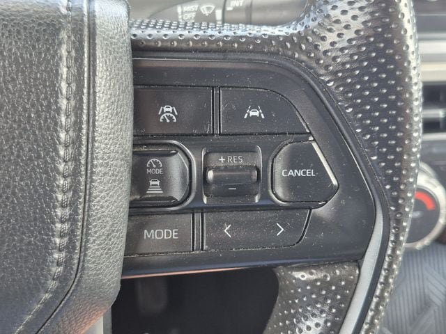 Used 2024 Toyota Tacoma SR5 AWD/4WD image 13