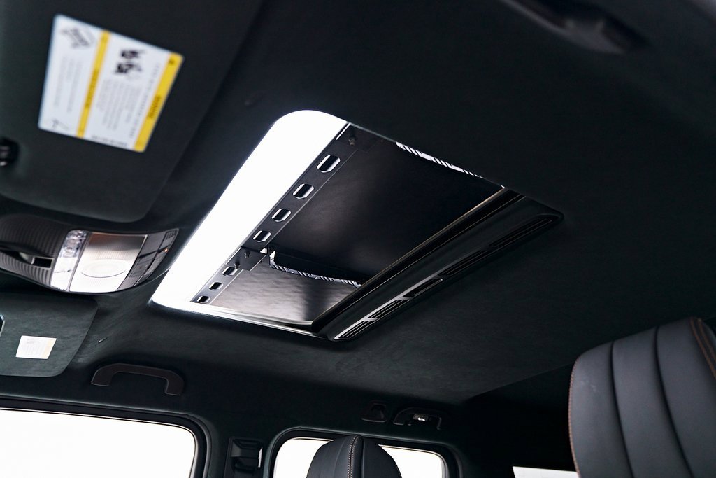 Used 2022 Mercedes-Benz G 550 image 49