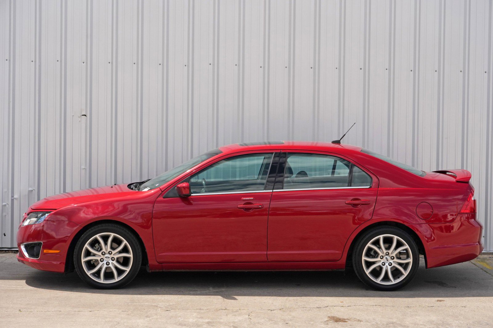 Used 2012 Ford Fusion SEL image 41