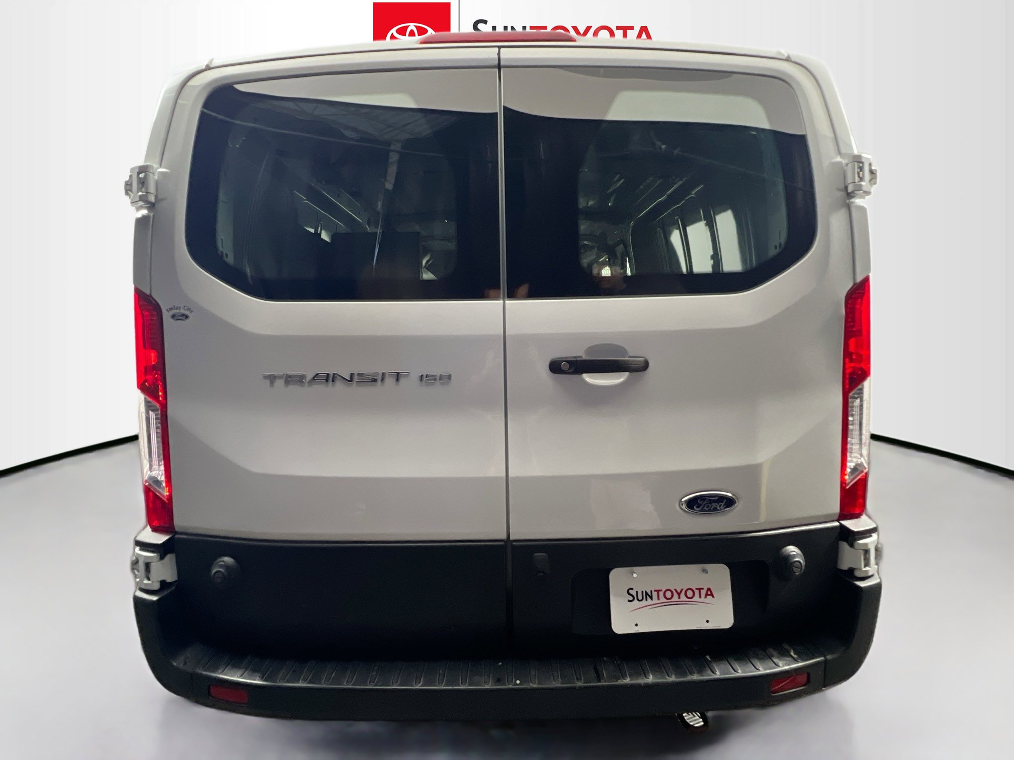 Used 2020 Ford Transit 150 Low Roof image 5
