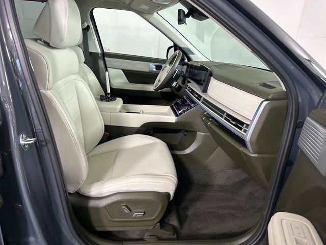 Used 2024 Hyundai Santa Fe Calligraphy image 28