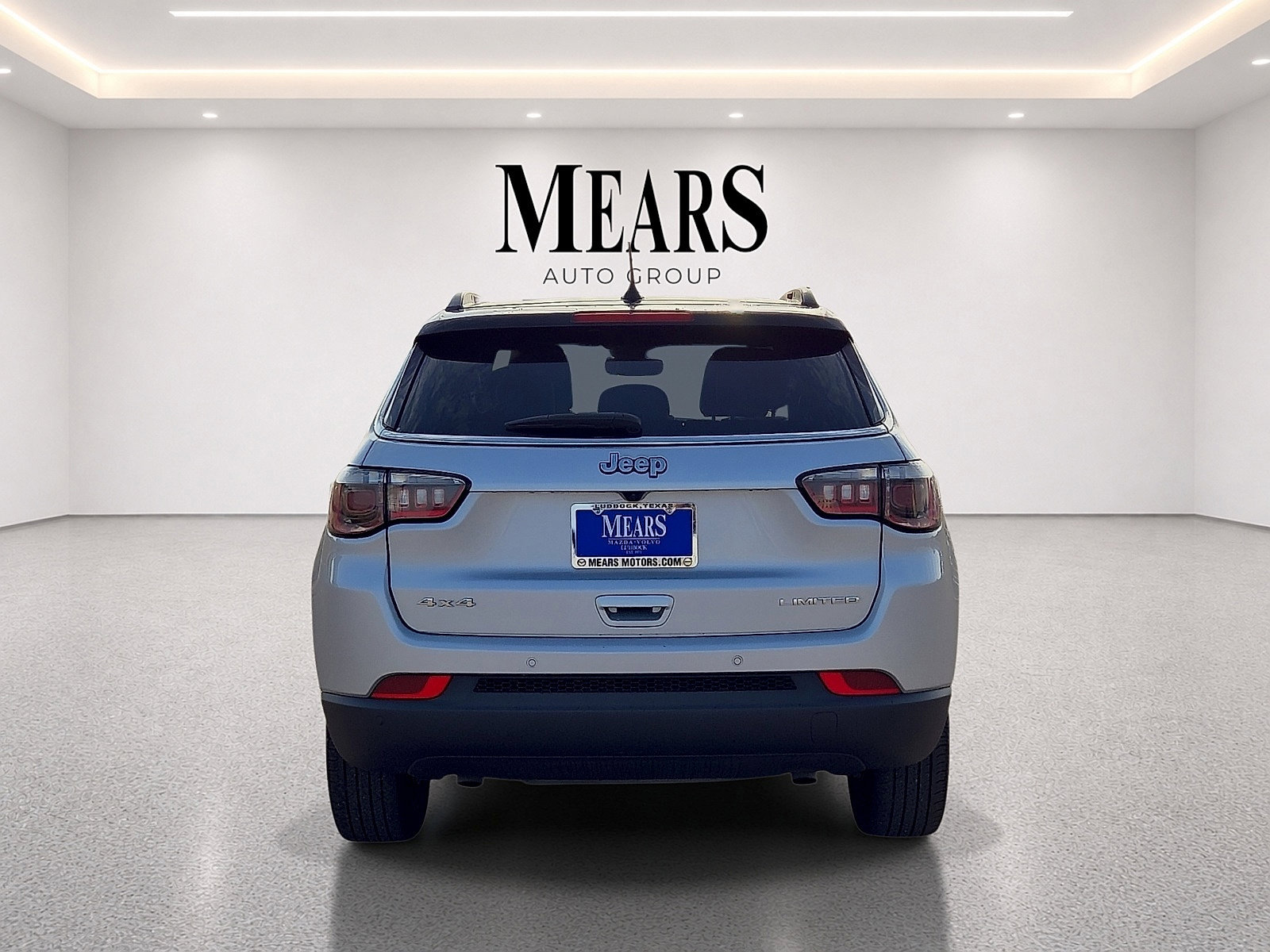 Used 2025 Jeep Compass Limited AWD/4WD image 4