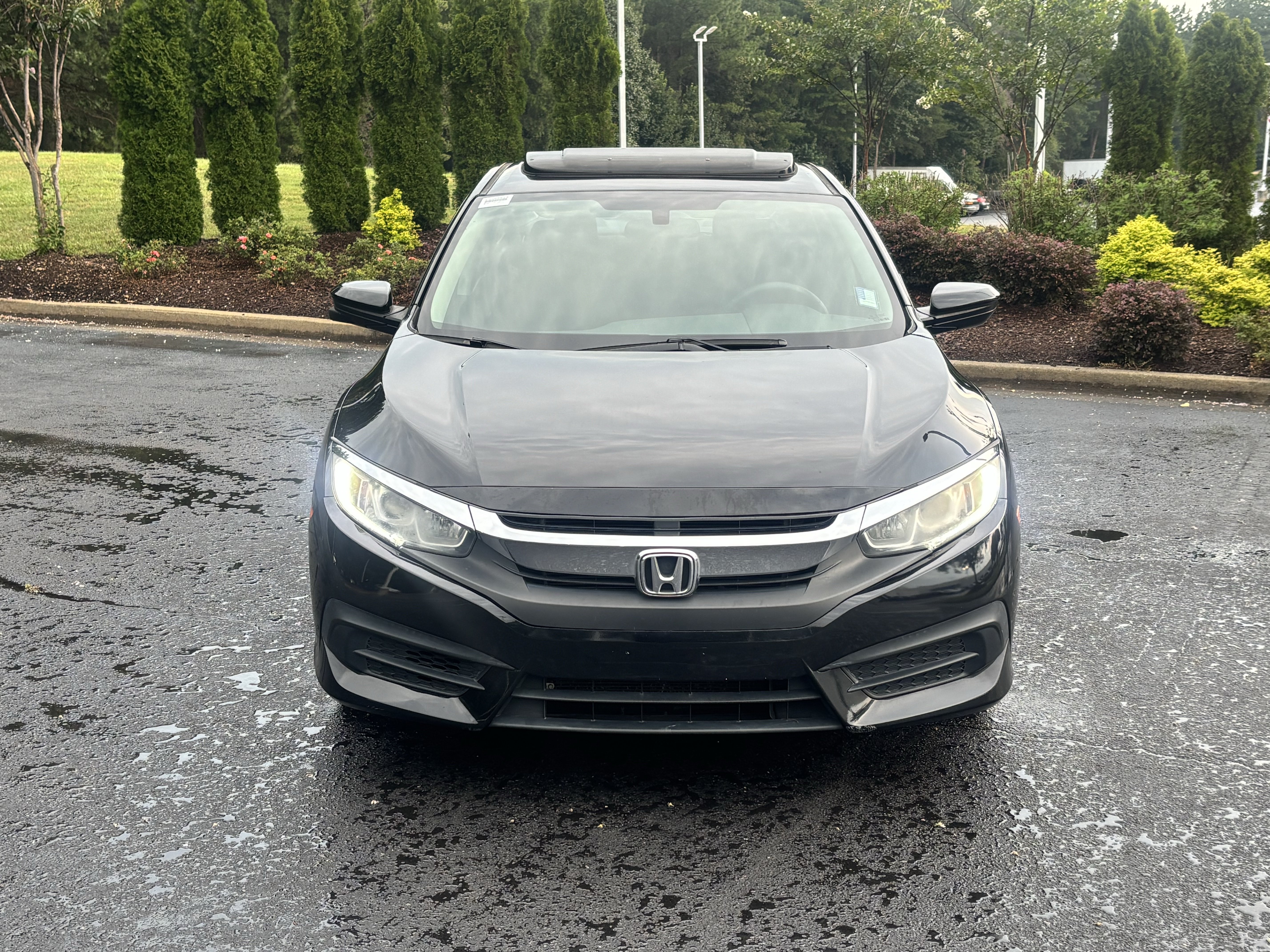 Used 2017 Honda Civic EX image 3